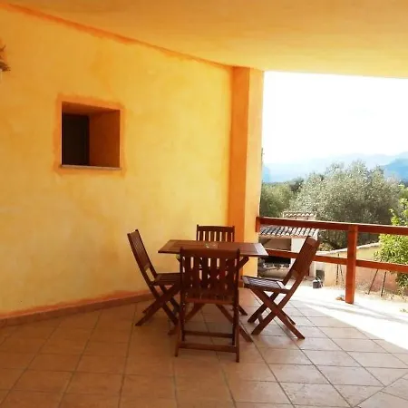 Locazione Turistica Olivastro 1 Holiday home *